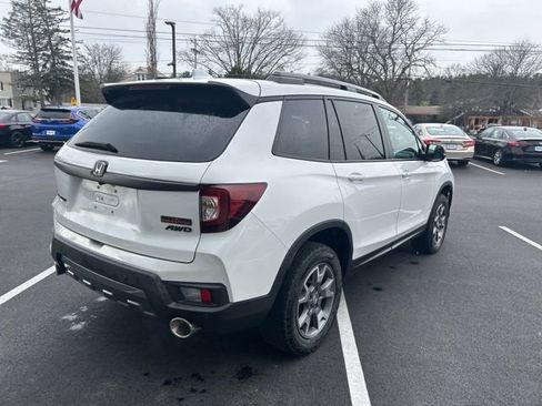 Used 2023 Honda Passport TrailSport image 7