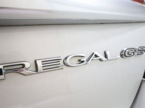 Used 2017 Buick Regal GS image 25