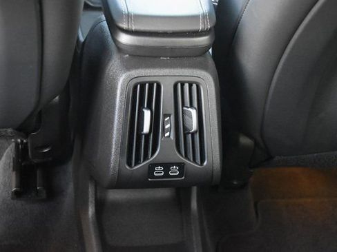 Used 2025 BMW X1 xDrive28i image 19