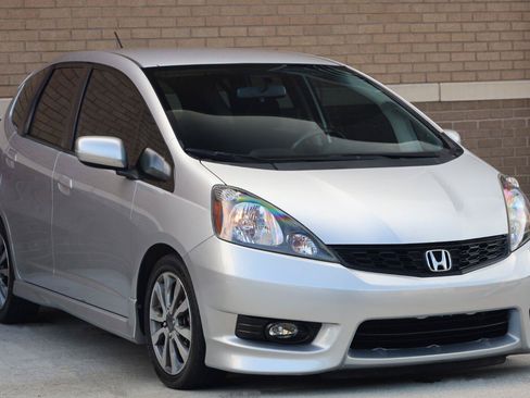 Used 2013 Honda Fit Sport image 7
