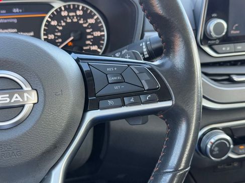 Used 2023 Nissan Altima 2.5 SR image 35