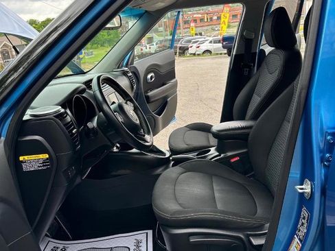 Used 2016 Kia Soul + w/ Designer's Package image 39