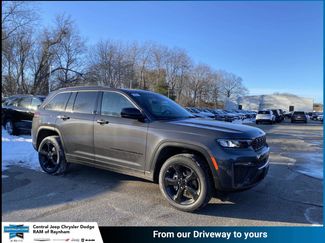 New 2026 Jeep Grand Cherokee Limited w/ Limited Altitude Package video 1