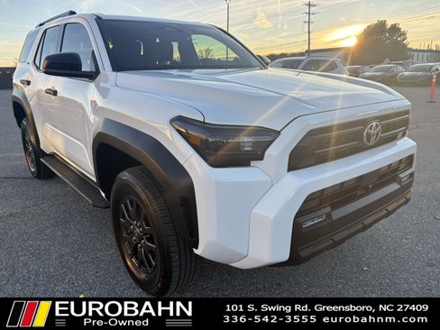 Used 2025 Toyota 4Runner SR5 image 8