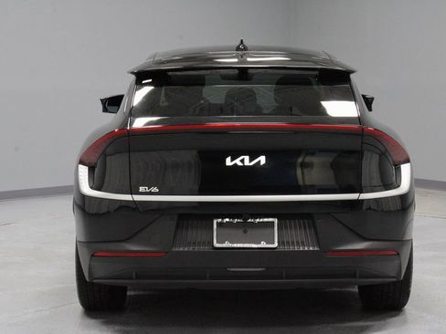 Used 2024 Kia EV6 Light AWD/4WD image 11