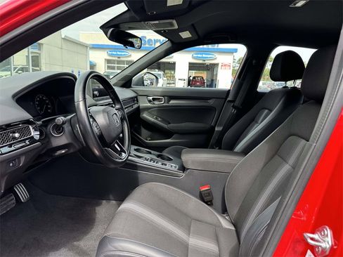 Used 2022 Honda Civic Sport image 12