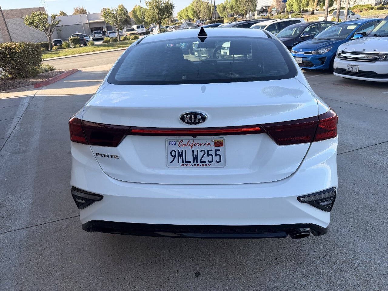 Used 2021 Kia Forte LXS FWD image 17