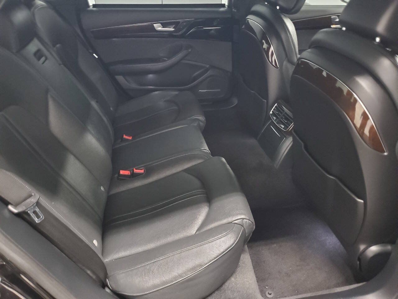 Used 2015 Audi A8 L 4.0T w/ Premium Package AWD/4WD image 17