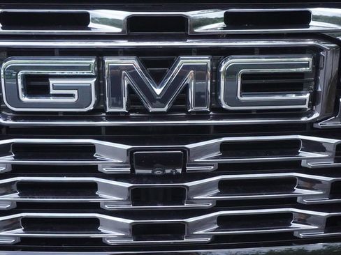 Used 2025 GMC Sierra 2500 Denali Ultimate AWD/4WD image 45