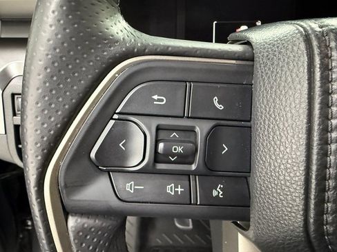 Used 2025 Toyota 4Runner SR5 image 11