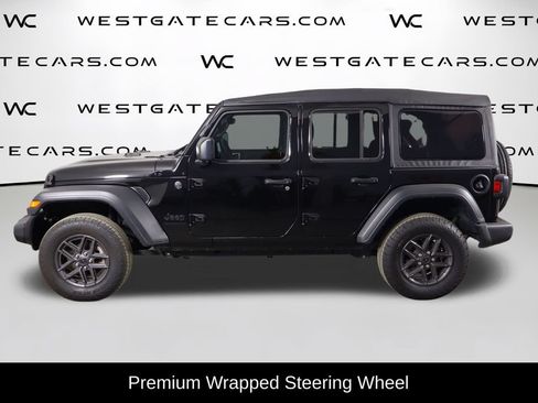 Used 2025 Jeep Wrangler Unlimited Sport AWD/4WD image 5