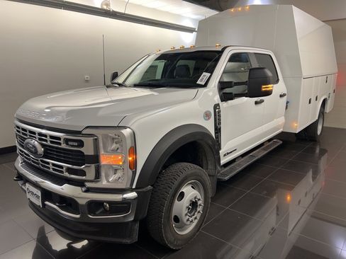 New 2025 Ford F550 4x4 Crew Cab Super Duty image 3