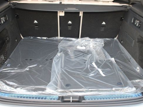 Used 2026 Mercedes-Benz GLC 300 image 30