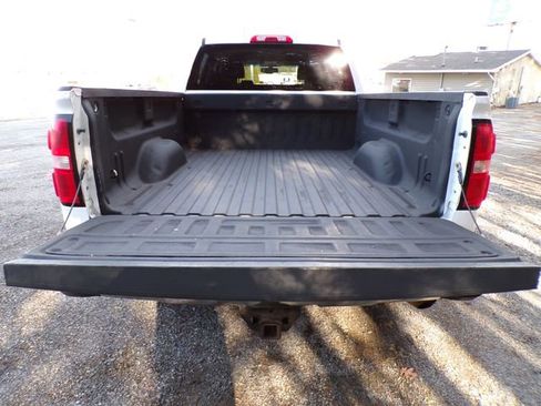 Used 2015 GMC Sierra 2500 SLE image 7