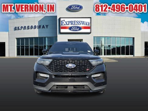 Used 2022 Ford Explorer ST w/ Equipment Group 401A AWD/4WD image 3