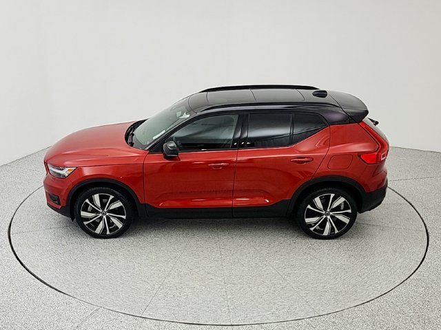 Used 2022 Volvo XC40 P8 Recharge Plus AWD/4WD image 39