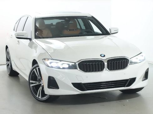 Used 2023 BMW 330i xDrive Sedan w/ Premium Package AWD/4WD image 2