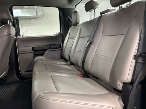 Used 2020 Ford F250 XL image 25