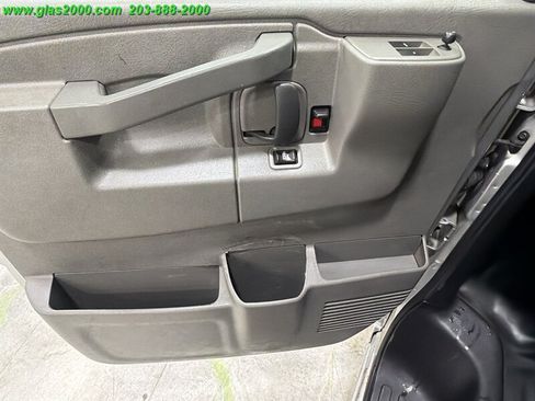 Used 2019 Chevrolet Express 2500 LS w/ Driver Convenience Package RWD image 23