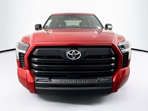 Used 2025 Toyota Tundra SR5 w/ SR5 Premium Package AWD/4WD image 9