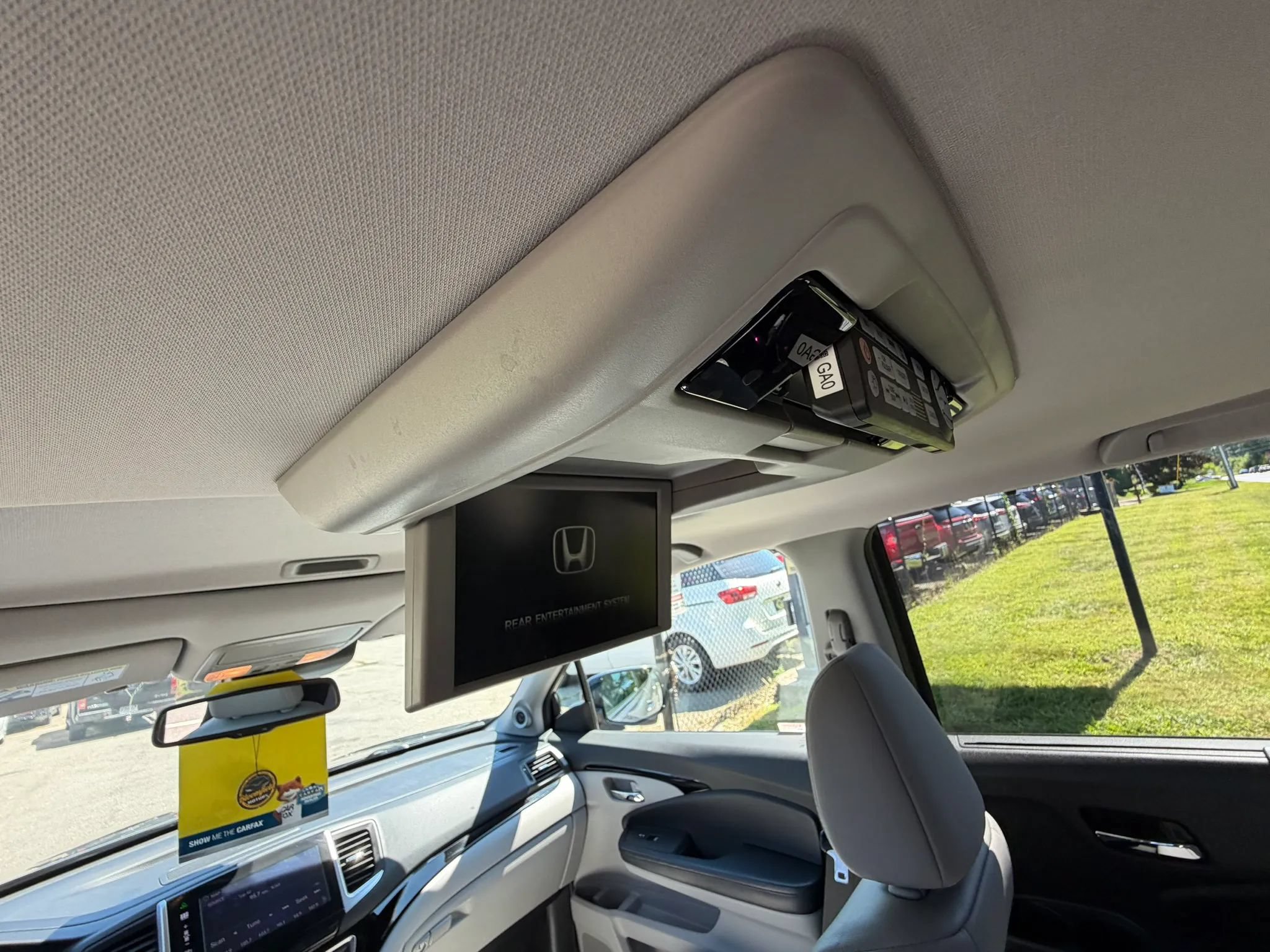 Used 2016 Honda Pilot Touring image 23