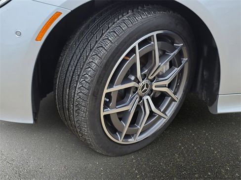 Used 2023 Mercedes-Benz E 450 4MATIC Cabriolet image 35