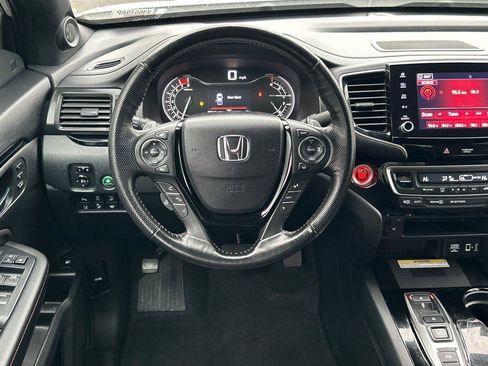 Certified 2023 Honda Ridgeline Black Edition image 12
