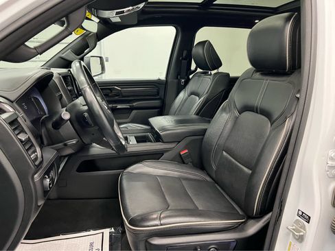 Used 2023 RAM 1500 Limited w/ Night Edition image 5