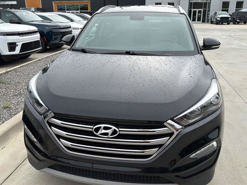 Used 2018 Hyundai Tucson Limited FWD image 8