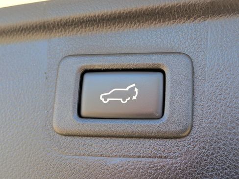 Used 2019 Subaru Outback 2.5i Touring w/ Popular Package #3A image 15