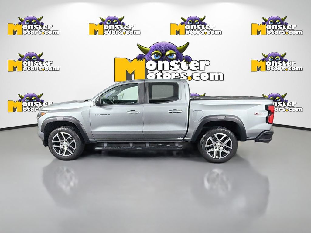 Used 2023 Chevrolet Colorado Z71 w/ Z71 Convenience Package 2 AWD/4WD image 8