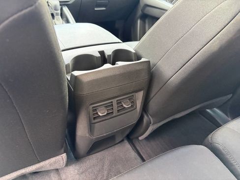 Used 2023 Chevrolet Colorado Trail Boss w/ Technology Package AWD/4WD image 18