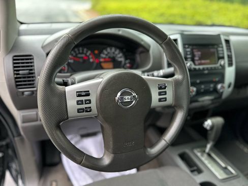 Used 2017 Nissan Frontier S RWD image 9