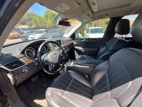 Used 2014 Mercedes-Benz GL 450 4MATIC image 9