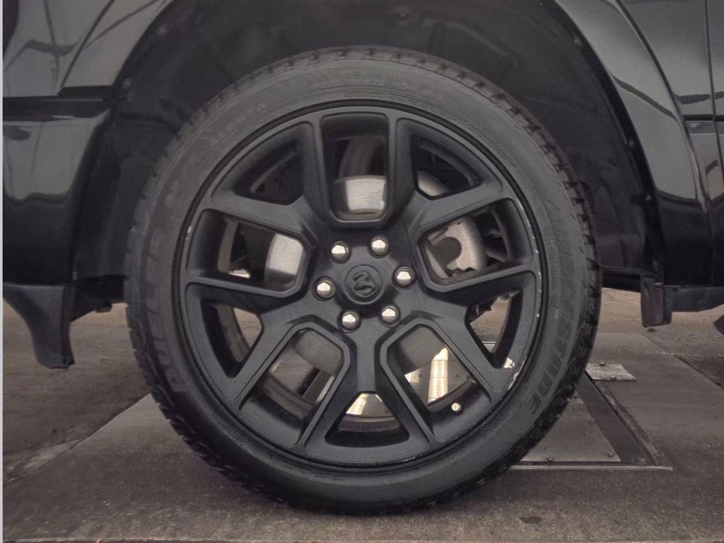 Used 2022 RAM 1500 Laramie AWD/4WD image 2