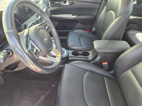 Used 2020 Kia Forte EX image 16