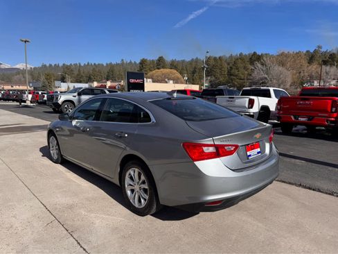 Used 2024 Chevrolet Malibu LT image 3