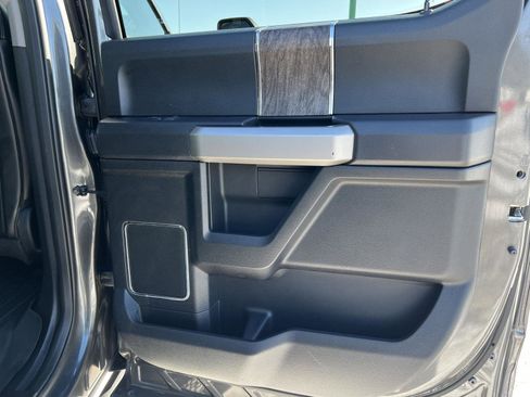 Used 2017 Ford F250 Lariat w/ Tow Technology Bundle image 22