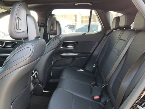 New 2025 Mercedes-Benz GLC 300 4MATIC image 13