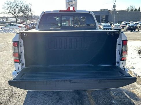 Certified 2022 Nissan Frontier SV w/ Technology Package image 26