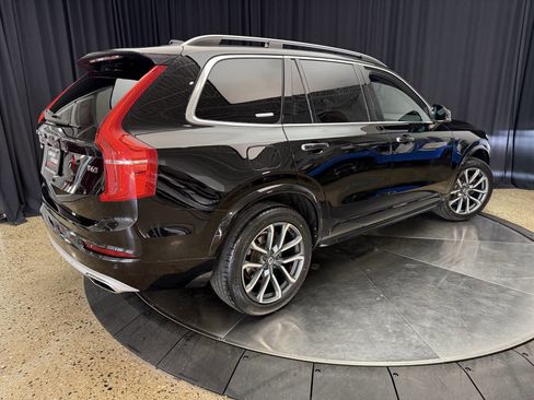 Used 2016 Volvo XC90 T6 Momentum w/ Momentum Plus Package image 6