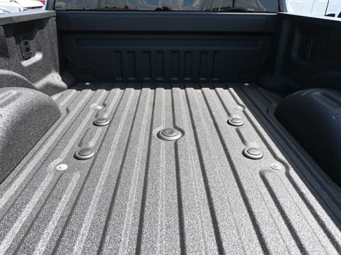 New 2026 Ford F250 Platinum w/ Tremor Off-Road Package AWD/4WD image 6