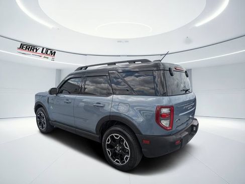 Used 2025 Ford Bronco Sport Outer Banks AWD/4WD image 5