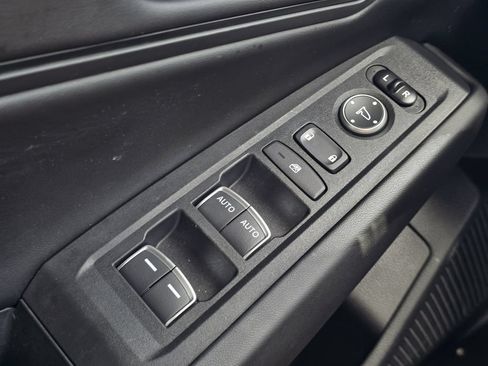 Used 2023 Honda Accord EX image 22