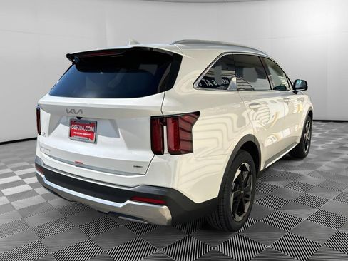 New 2026 Kia Sorento EX AWD/4WD image 4
