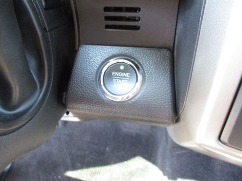 Used 2018 Ford F150 Lariat image 17