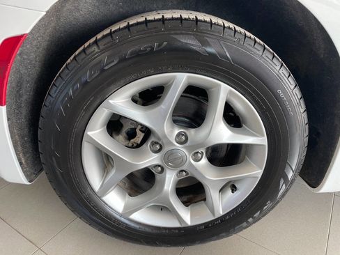 Used 2020 Chrysler Pacifica Limited image 14