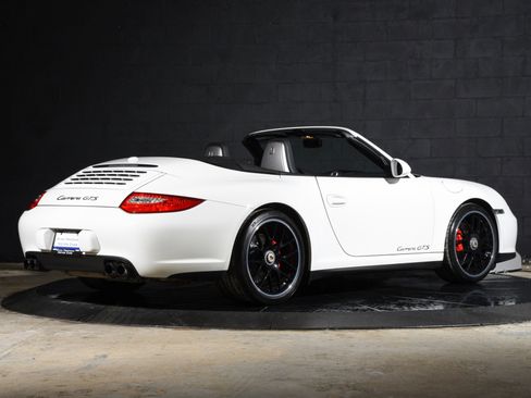 Used 2012 Porsche 911 Carrera GTS RWD image 3