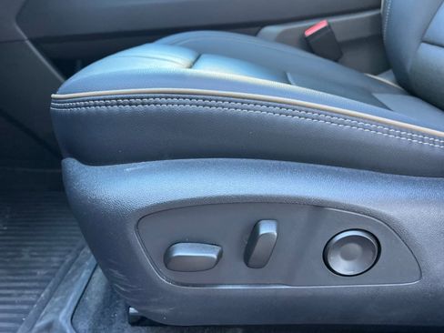 Certified 2025 Chevrolet Traverse High Country w/ LPO, Floor Liner Package image 18