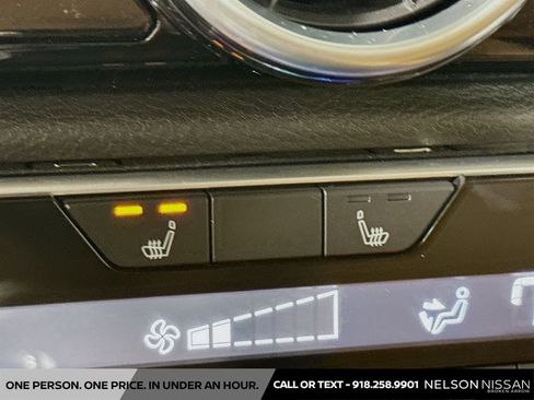 Certified 2021 Nissan Sentra SV w/ SV Premium Package image 19